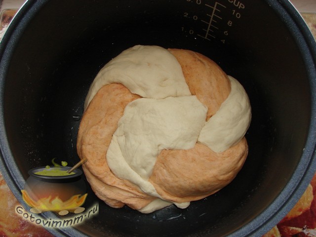 Мраморный хлеб в мультиварке 